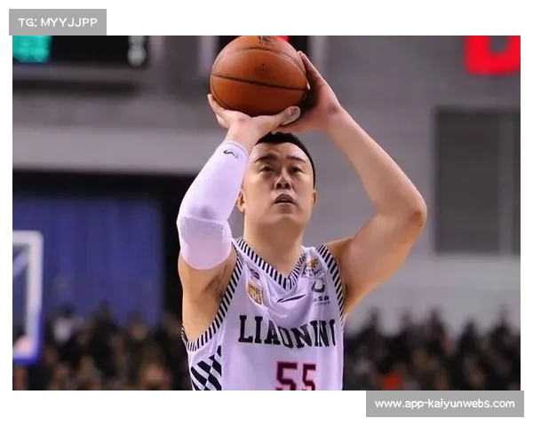 韩德君复出重回辽篮训练场退役仅四十三天郭艾伦依旧未现身